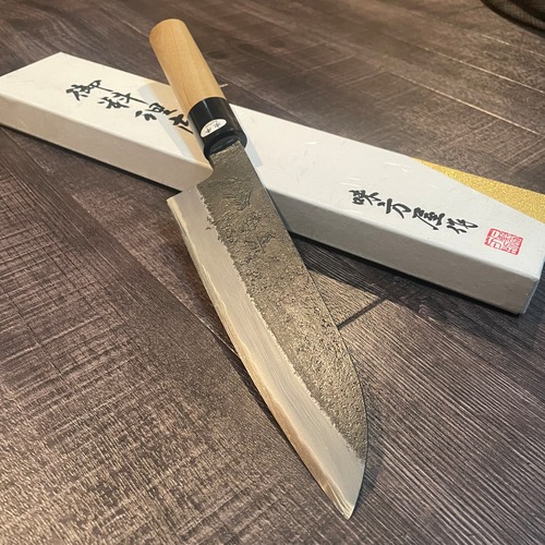 " Mutsumi Hinoura" Ajikataya  Santoku knife 180mm White #2 core with soft iron cladding