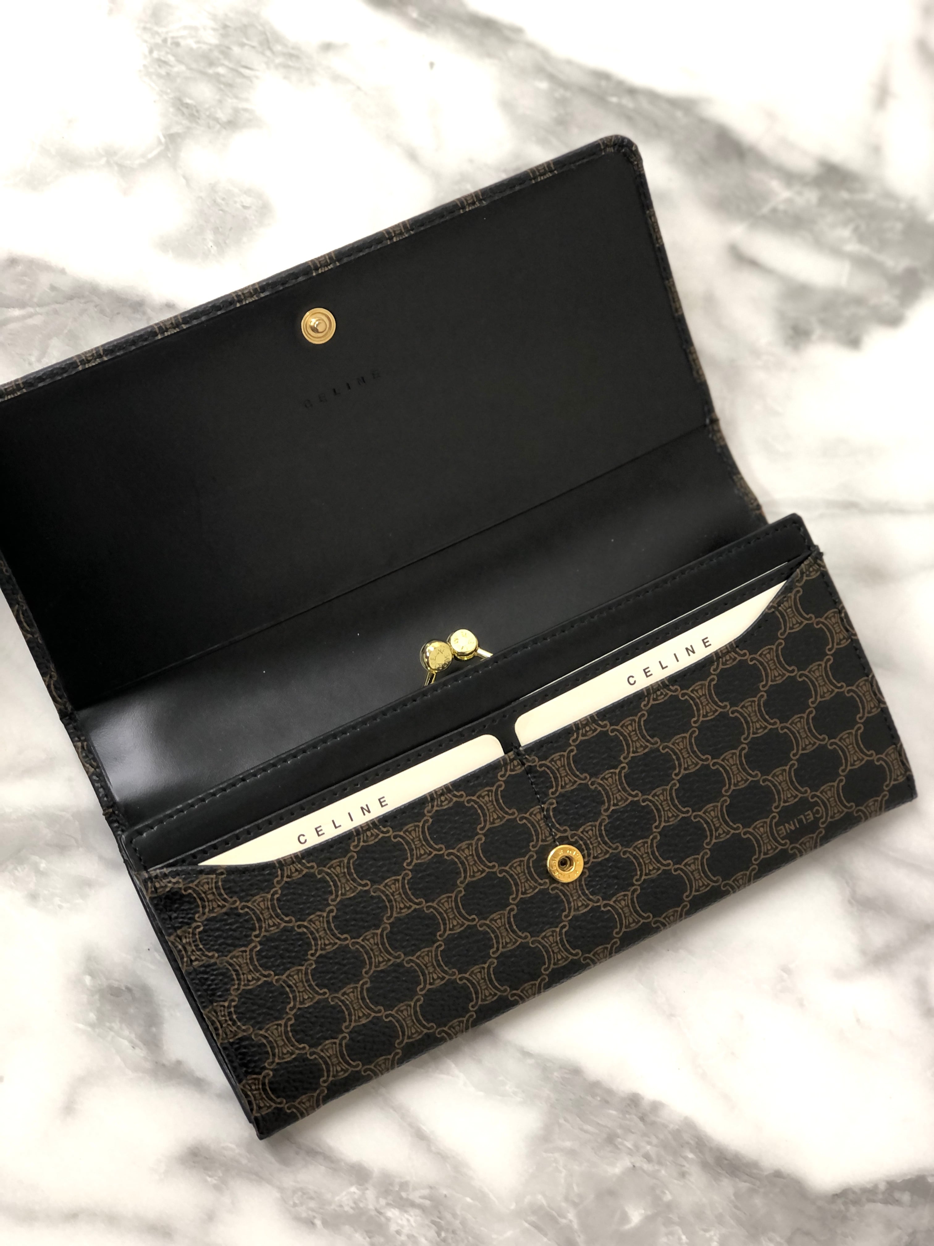 CELINE セリーヌ マカダム ブランドロゴ がま口 長財布 ブラック