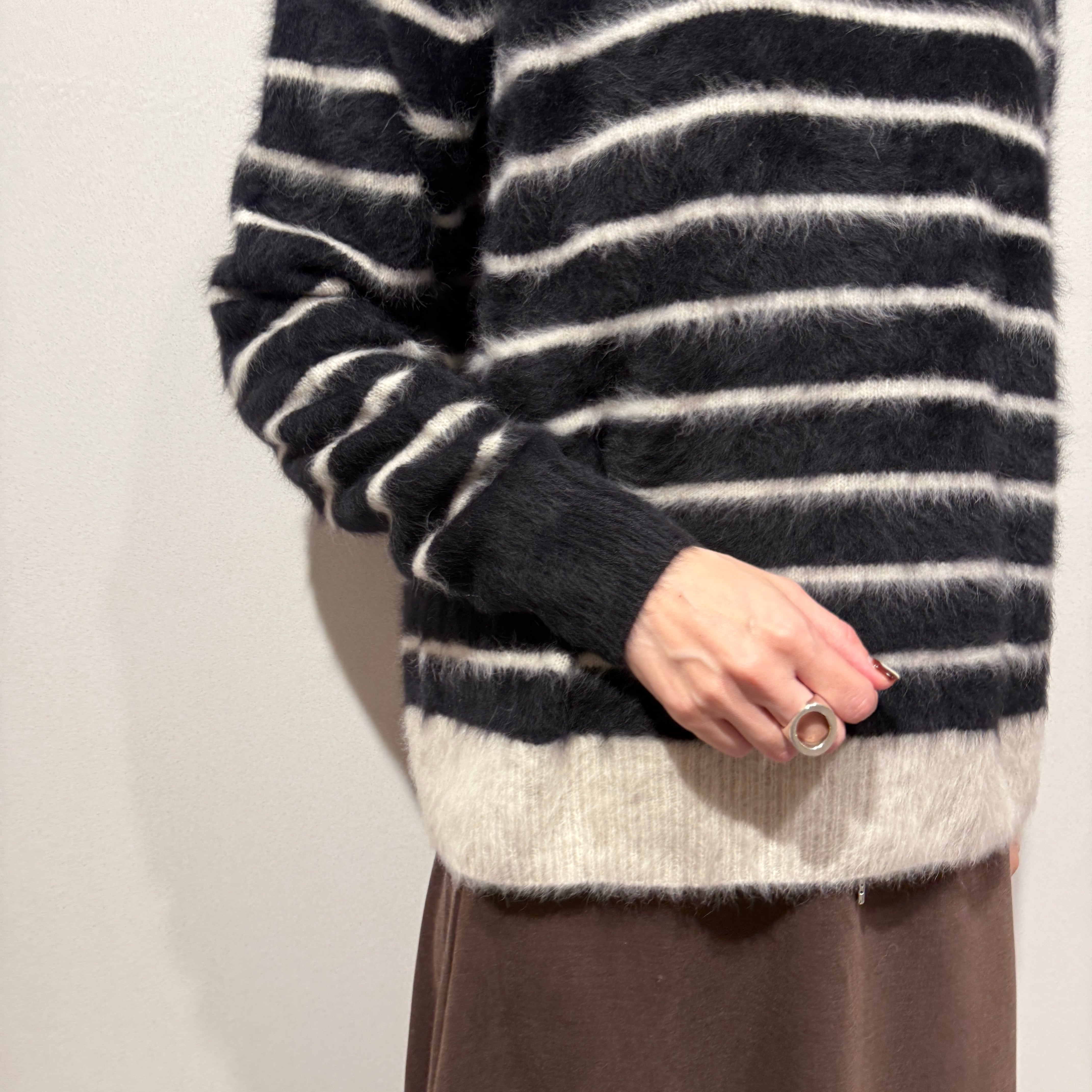 FoxカシミヤVネックトップス | トワミーオンラインショップ