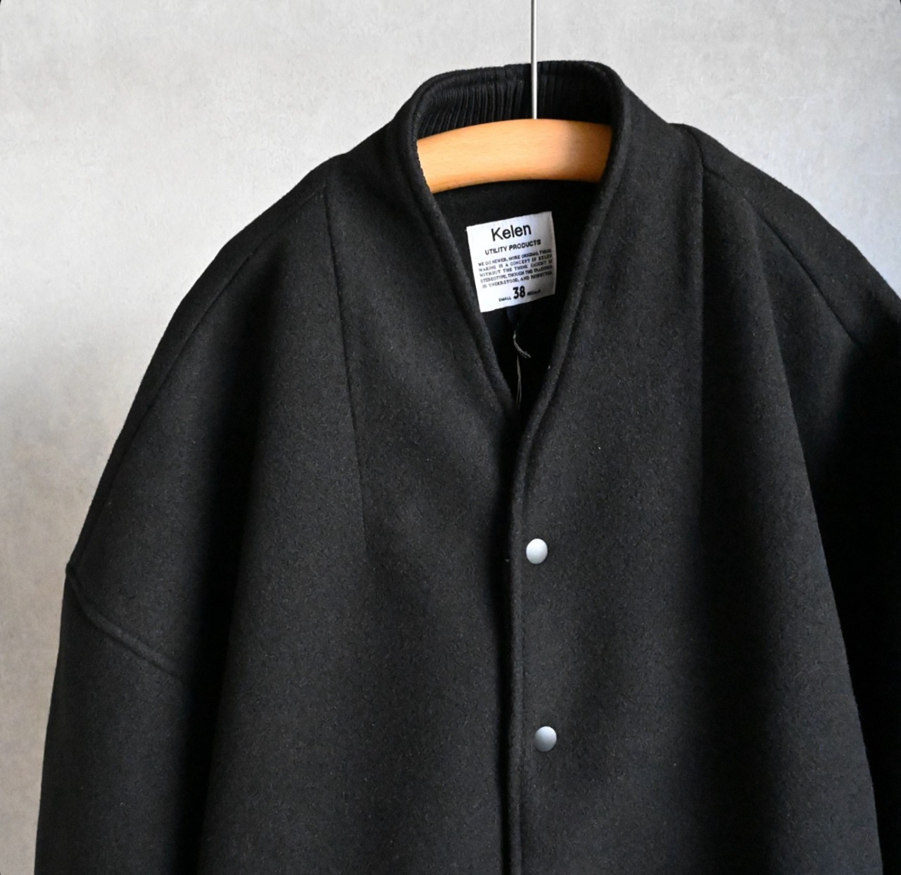 KELEN】 NO COLLAR EGG JACKET “RIOT VARSITY” ケレン ノーカラー 