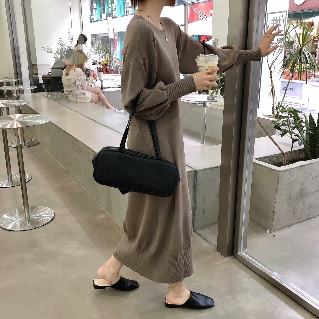 ゆったりニットワンピース　AJ1050-6089