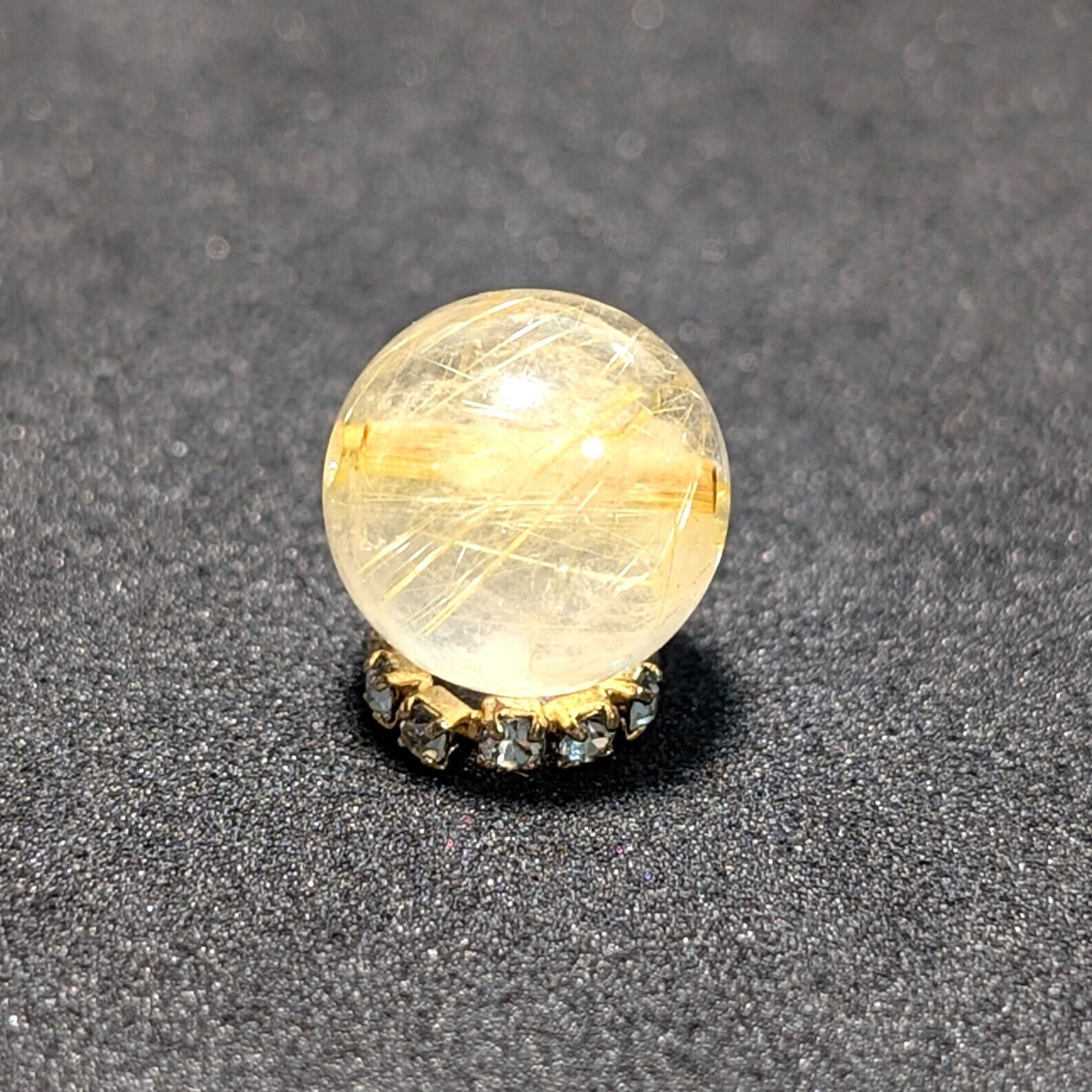 1001A070 高級 EU製 定価10万円☆タイチンルチル☆黄金針水晶 ゴールド