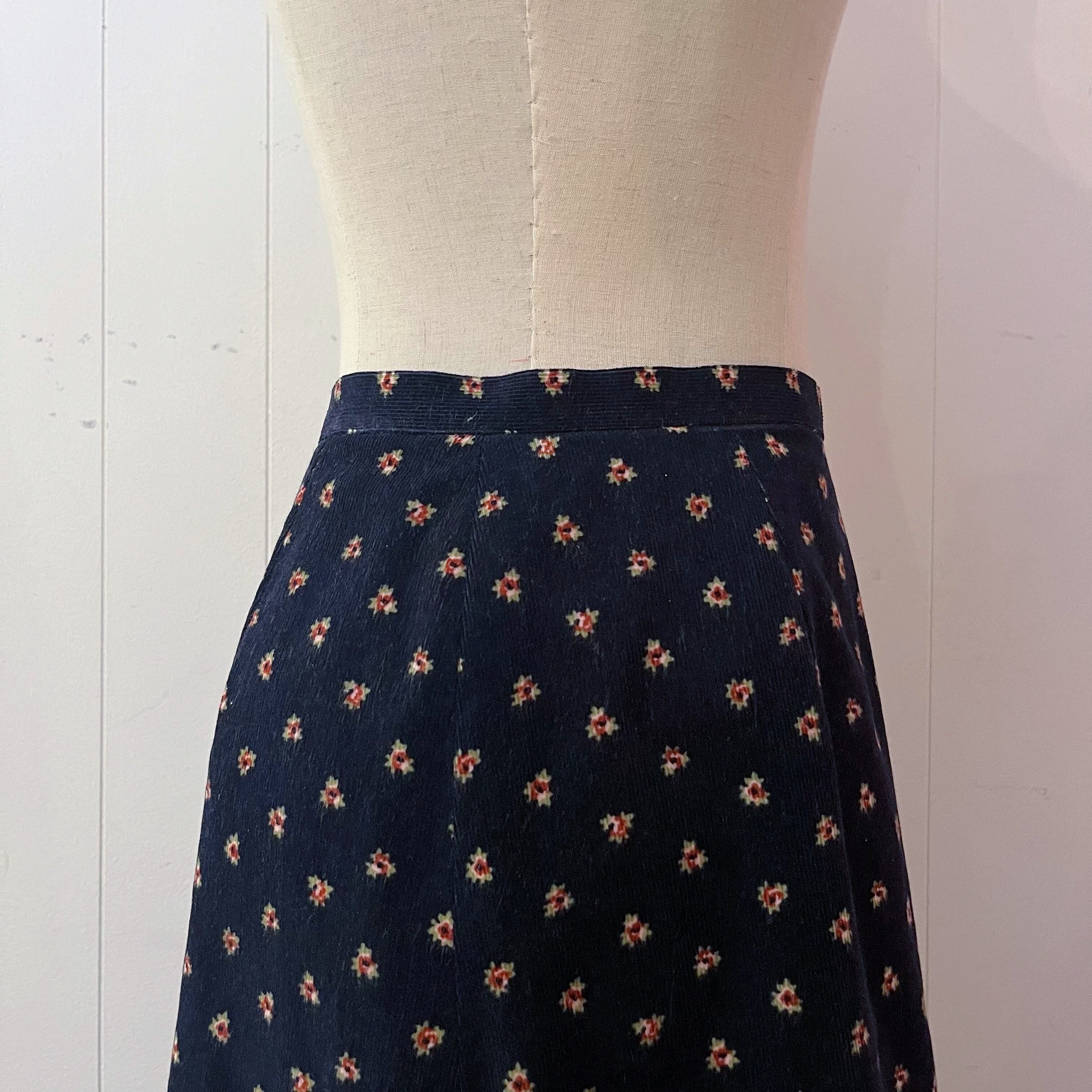 laura ashley / flower corduroy skirt