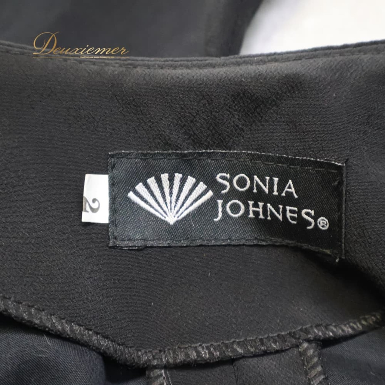 フラメンコ 衣装 SONIA JOHNES ソニアジョーンズ トップス ブラウス ブラック系 黒 無地 フリル ダンス パーティ 発表会 ダンス衣装 ステージ衣装 発表会衣装 シンプル レディース