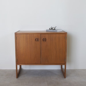 Small cabinet / CS022-1