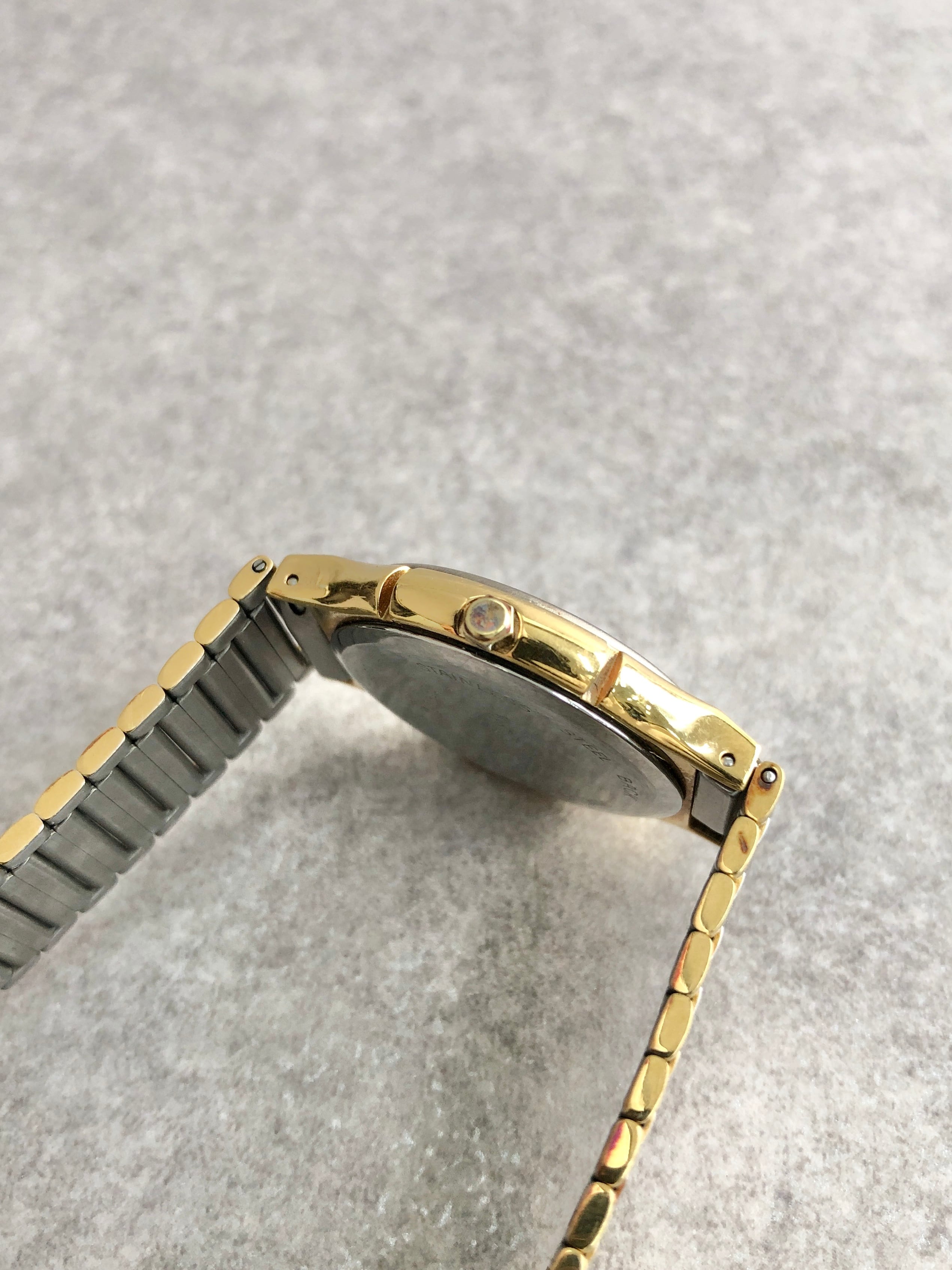 Yves Saint Laurent イヴ・サンローラン 腕時計 シルバー YSL ローマ