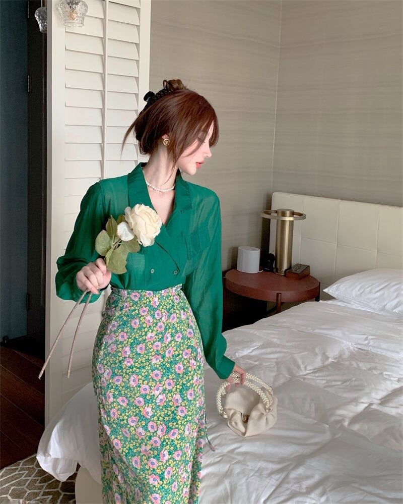 フローラルスカート 薄手ワンピースサマーハイウェスト 夏物 花柄 ブラックストロベリース92784023969