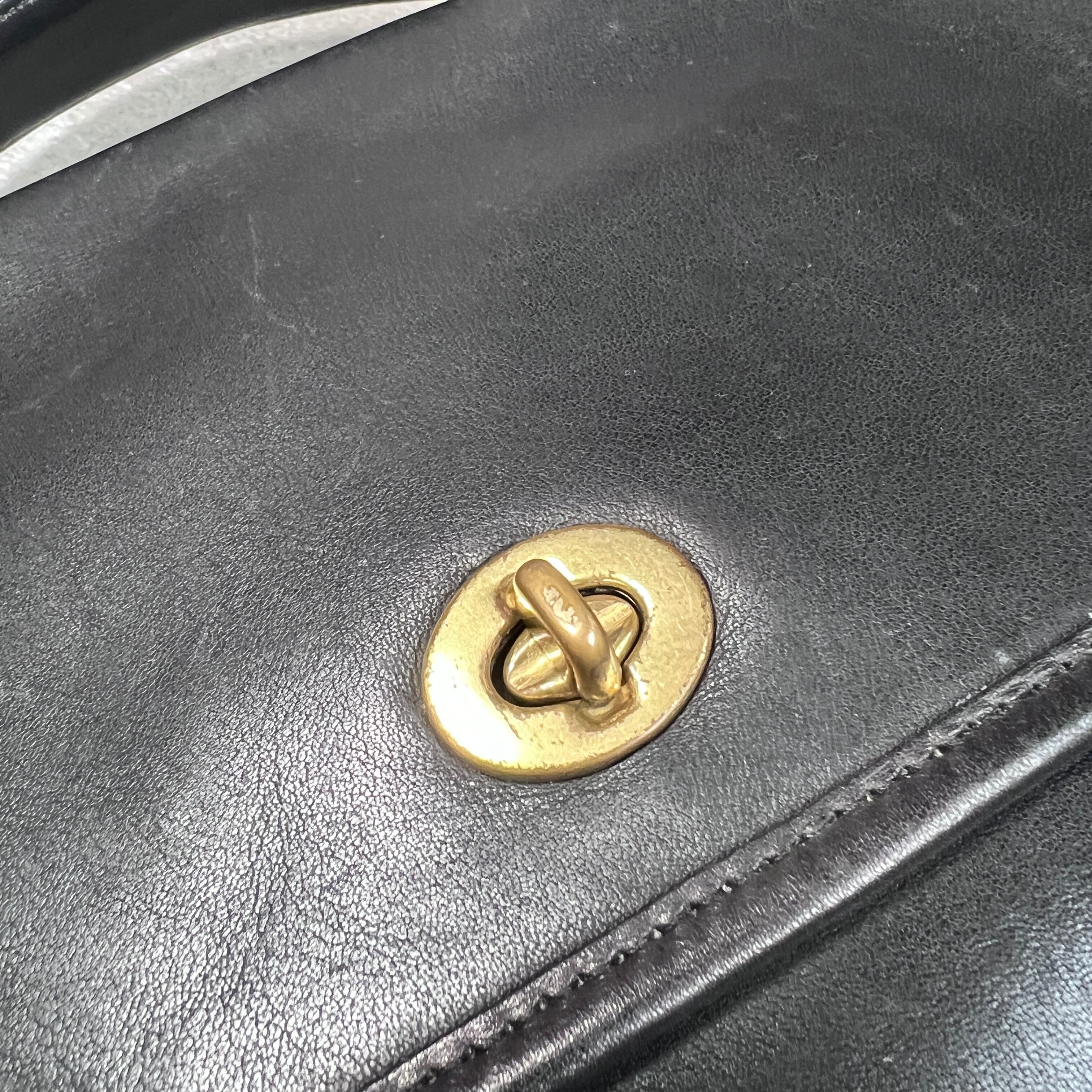 USED】COACH ミニサッチェル ショルダーバッグ《 オールドコーチ No