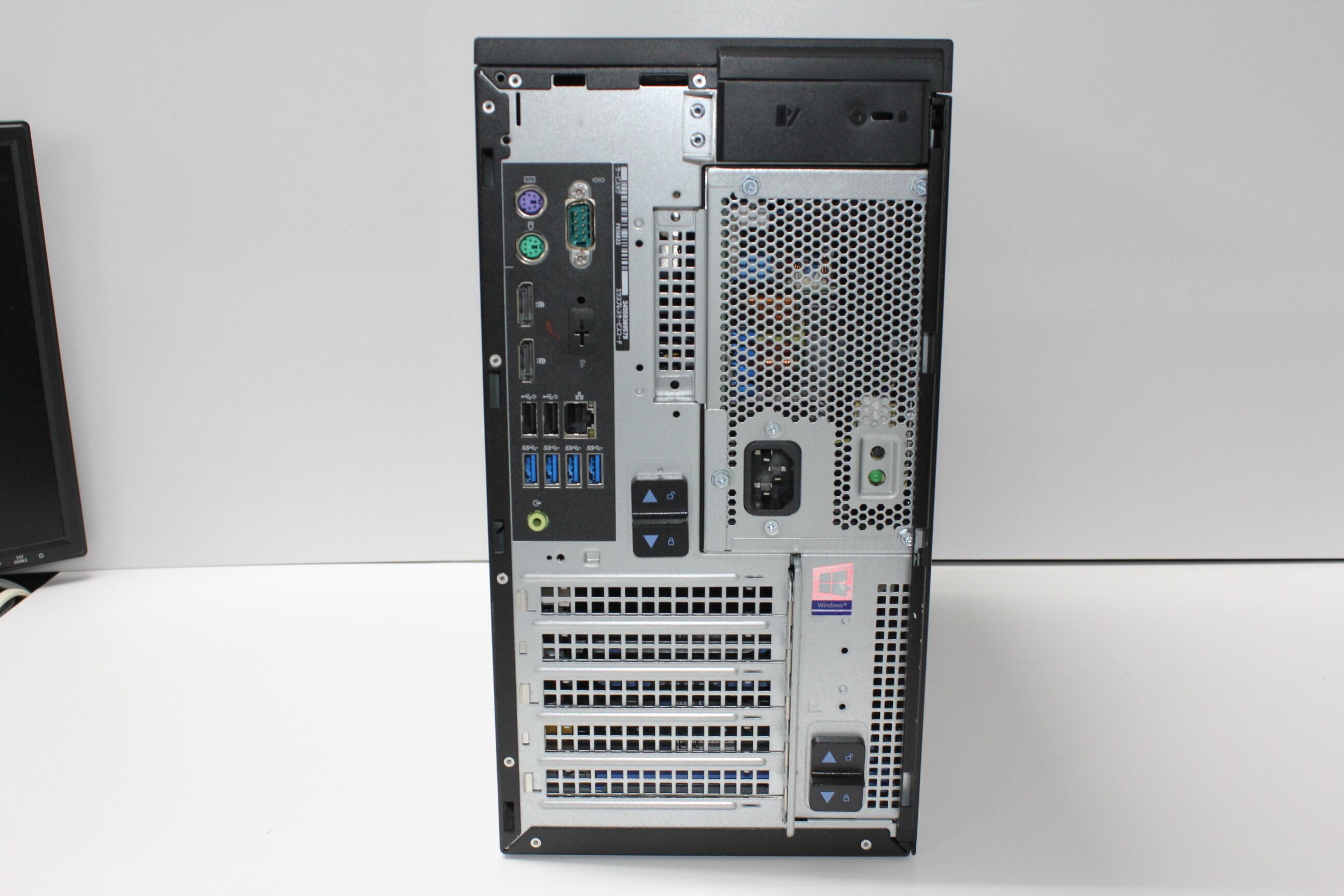 中古デスクトップPC】Dell〈Precision 3630 Tower〉Core i7/SSD256GB+