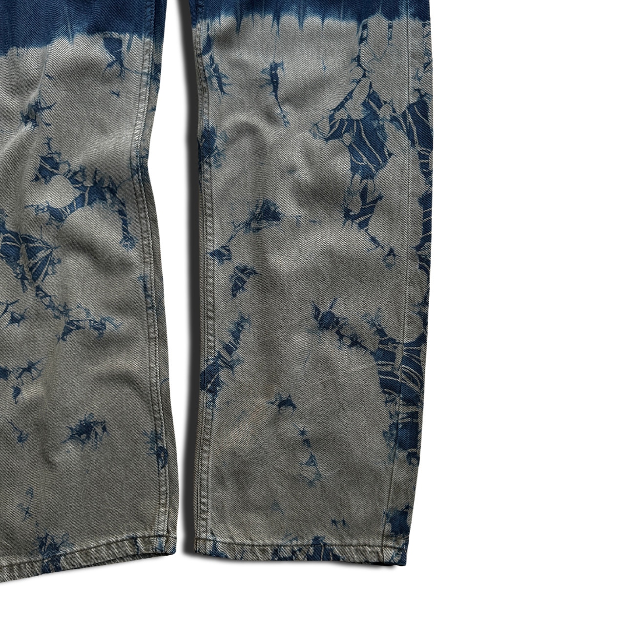 【 数量限定販売 】藍染めタイダイカラーデニムパンツ 湖のほとり