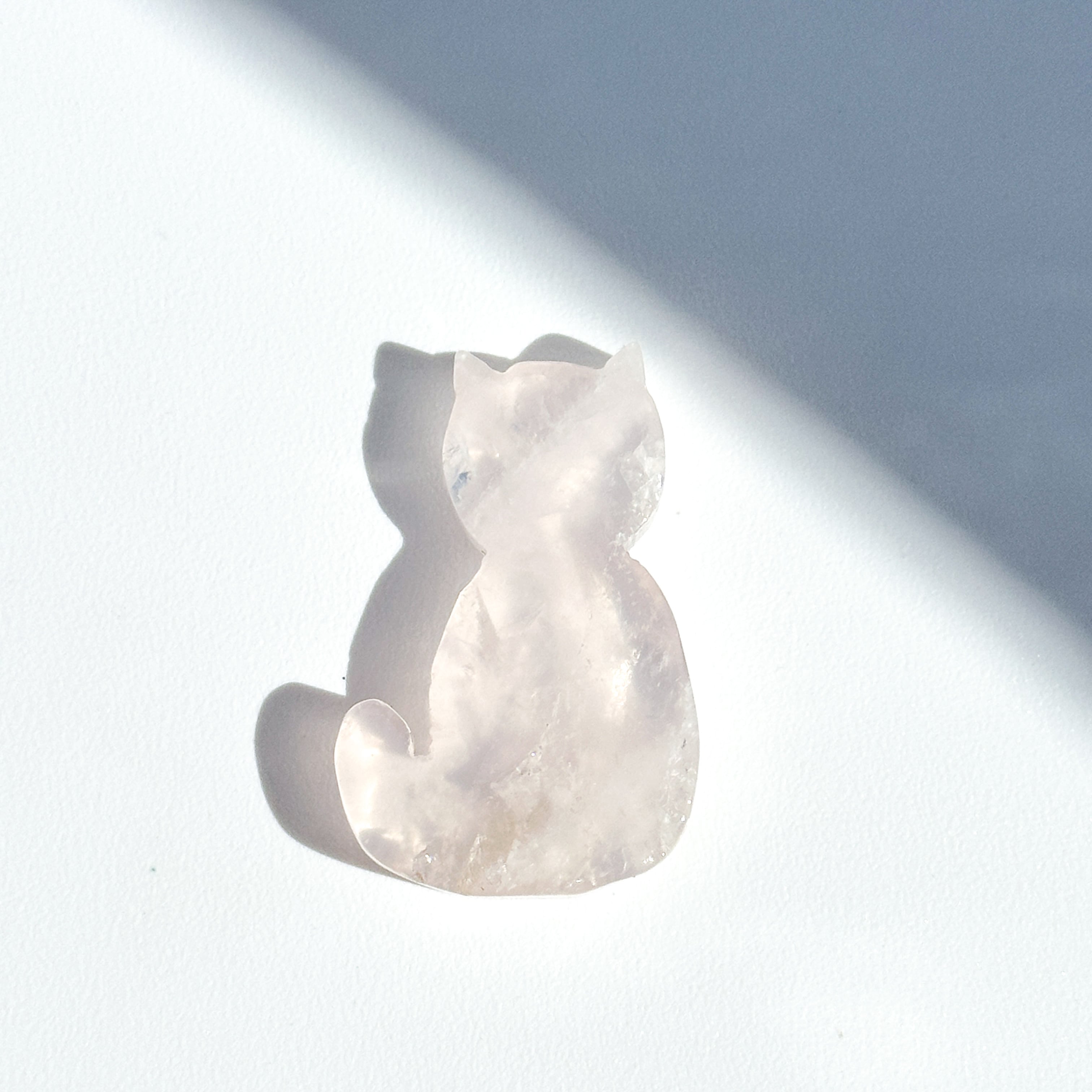 ローズクォーツ 猫ちゃん01◇ Rose Quartz Cat ◇天然石・鉱物