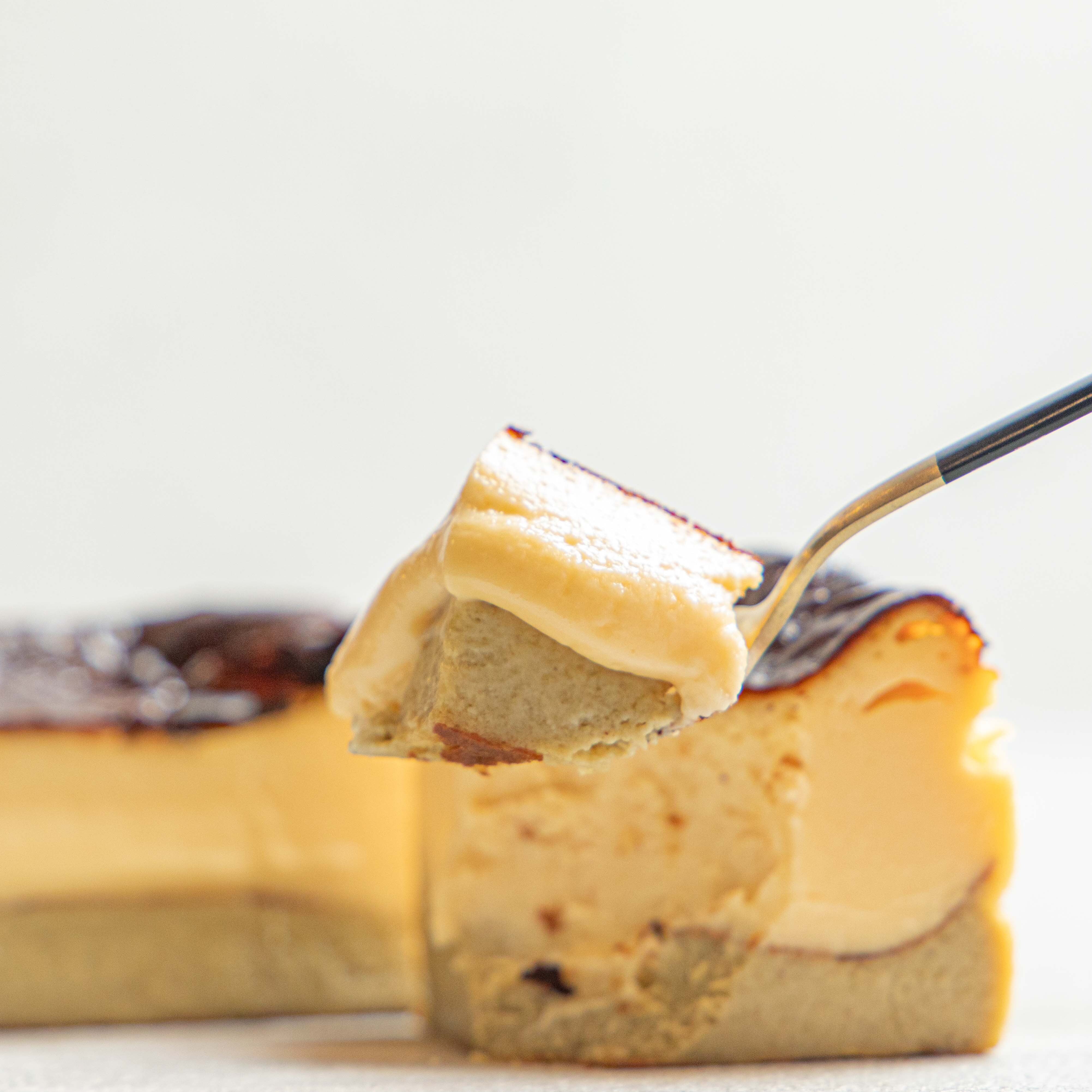 春季限定】沼ピスタチオバスクチーズケーキ 3号 Pistachio basque