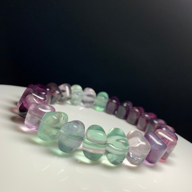13 スクエアカット フローライトブレスレット