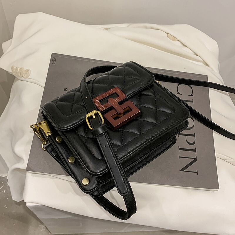 スタイルスタンダードシングル レトロ スクウェア メッセンジャーバッグ Tiancai_Wing_Bag23626952797