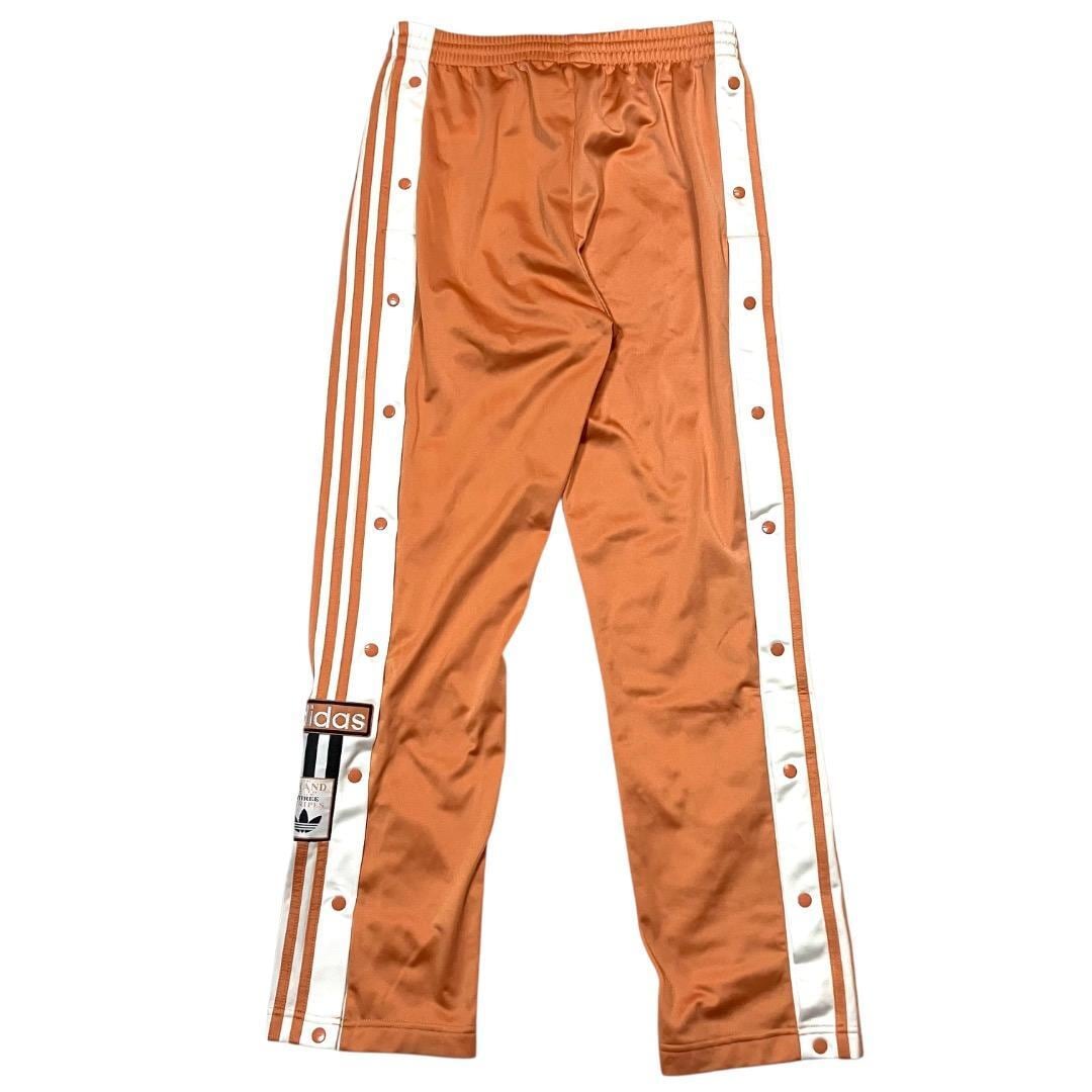 ブラックピンクロゼ着用 adidas アディブレイク トラックパンツ オレンジ ブラックピンクロゼ着用 adidas アディブレイク トラックパンツ