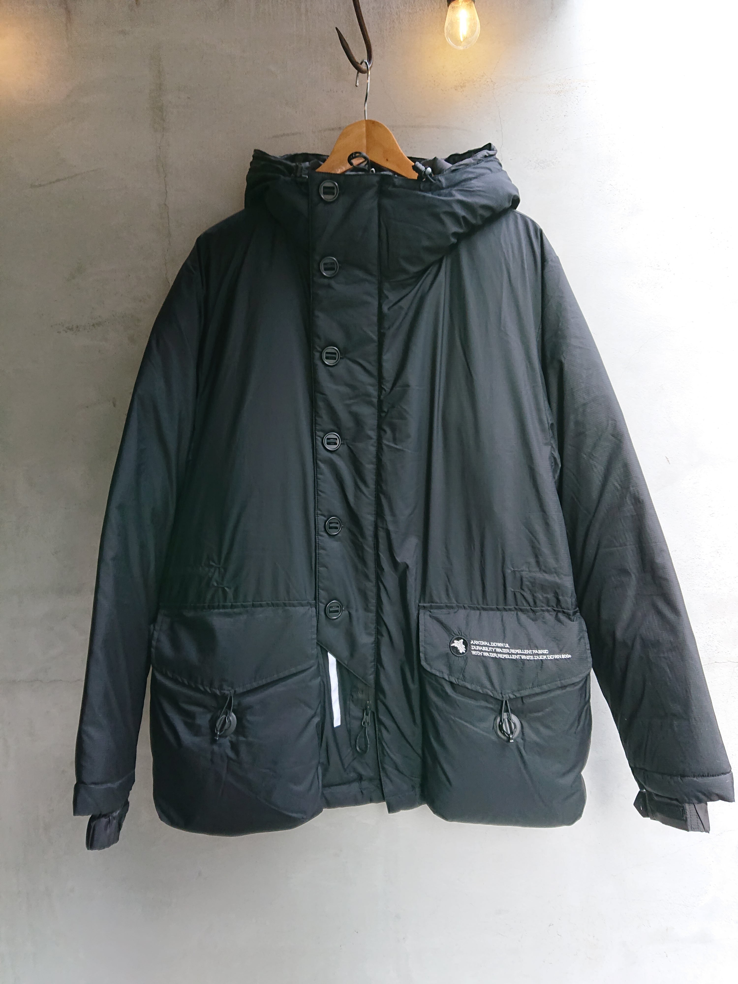 COMFY CMF OUTDOOR GARMENT “ARKTIKAL UL DOWN L7” BLACK | BOW