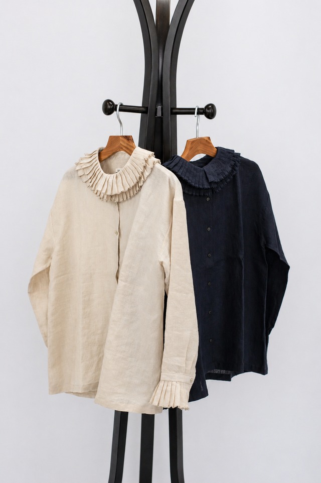 【BUNON】 Ruffle Tuck Pants 　Ecru / Charcoal