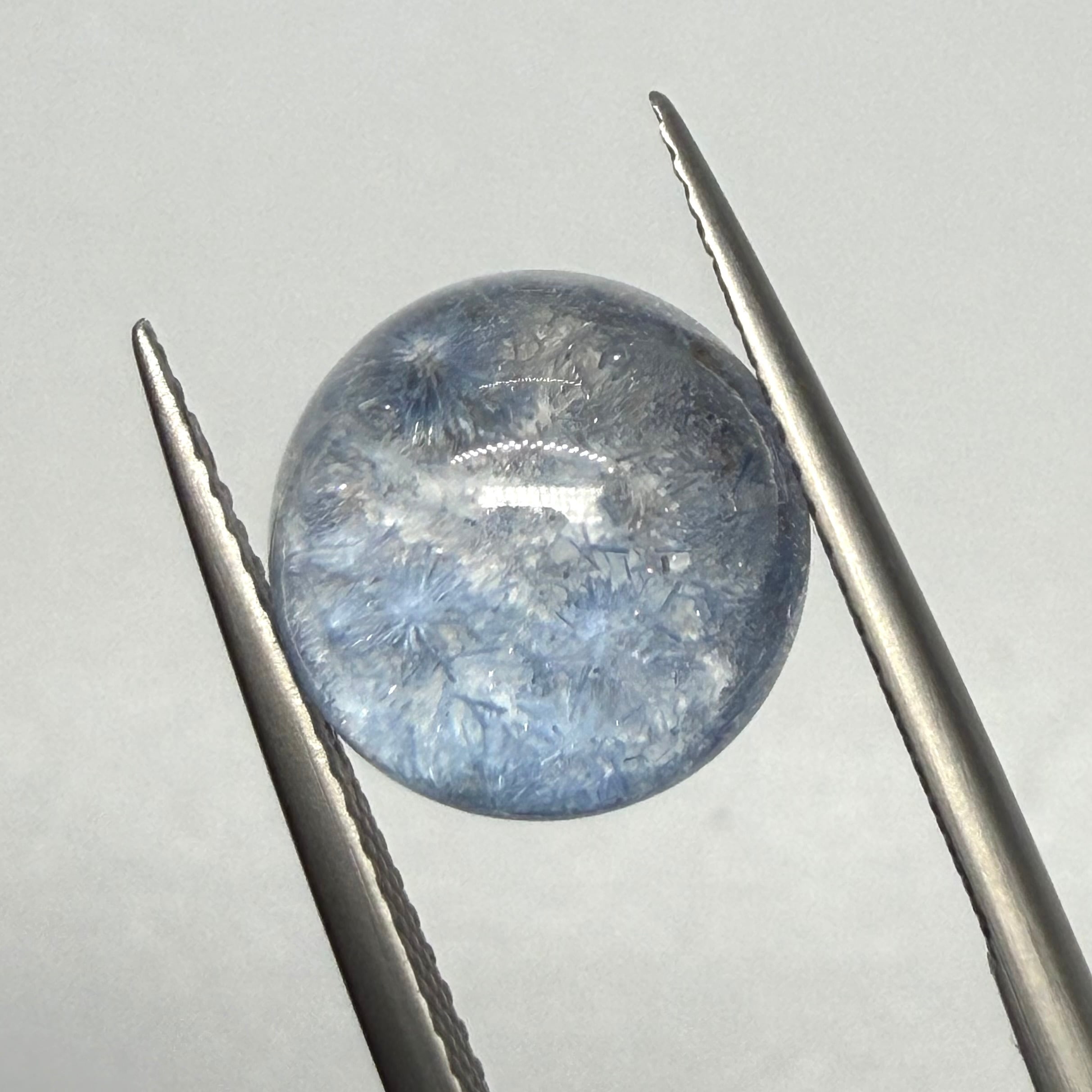 雪の華スノードーム　デュモルチェライトインクオーツ