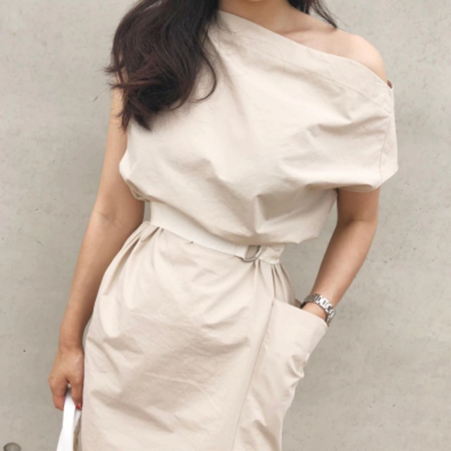 【送料無料】ロングドレス オフショルダ 韓国ファッション エレガント