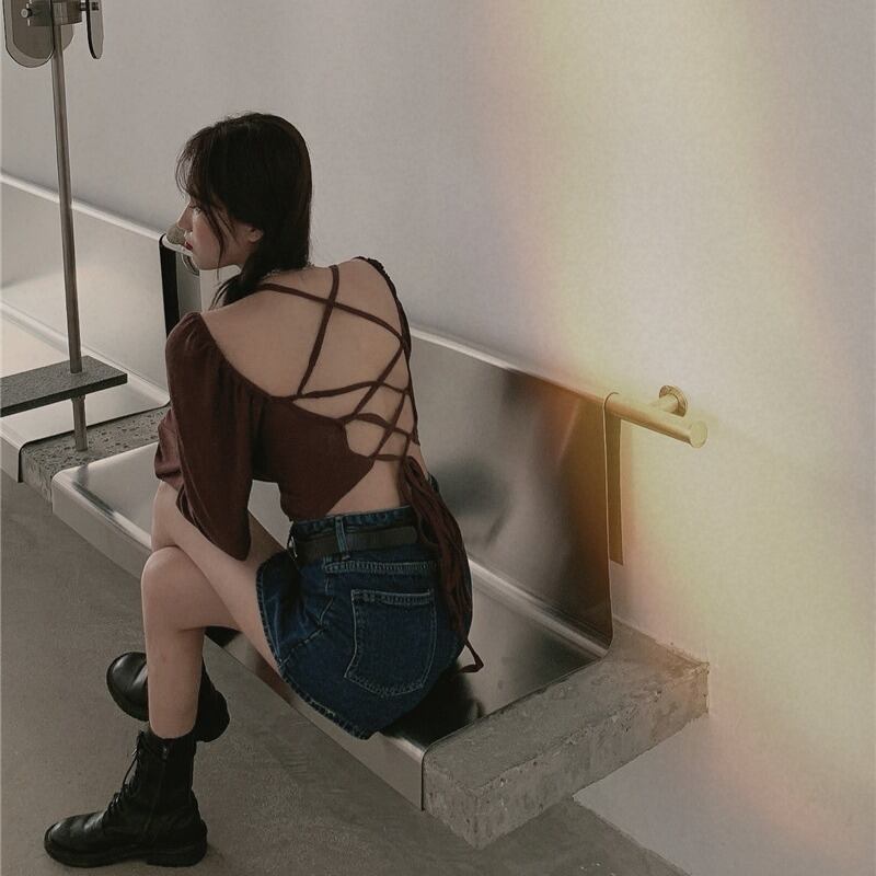 コーヒーカラー丁寧なマシンセクシーなホルターストラップTシャツ女性秋のランタンスリーブ長袖ボトミングシャツ2020新しいトップ ブラックストロベリース43780572059