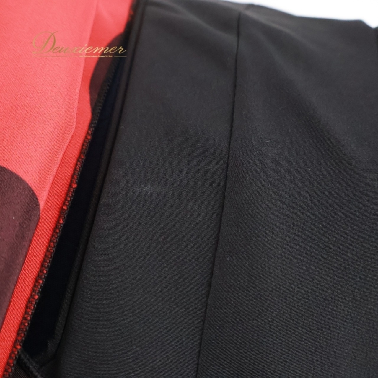 フラメンコ 衣装 ツーピース セットアップ トップス ファルダ スカート ブラウス 赤 黒 ボランテ フリル 水玉 ドット 長袖 ボウタイ ブラック系 レッド系 フラメンコ衣装 女性用 衣装セット ダンスウェア ステージ衣装 スカートセット 衣装アップ フェス ファッション セットアップスタイル レディース おしゃれ ステージパフォーマンス