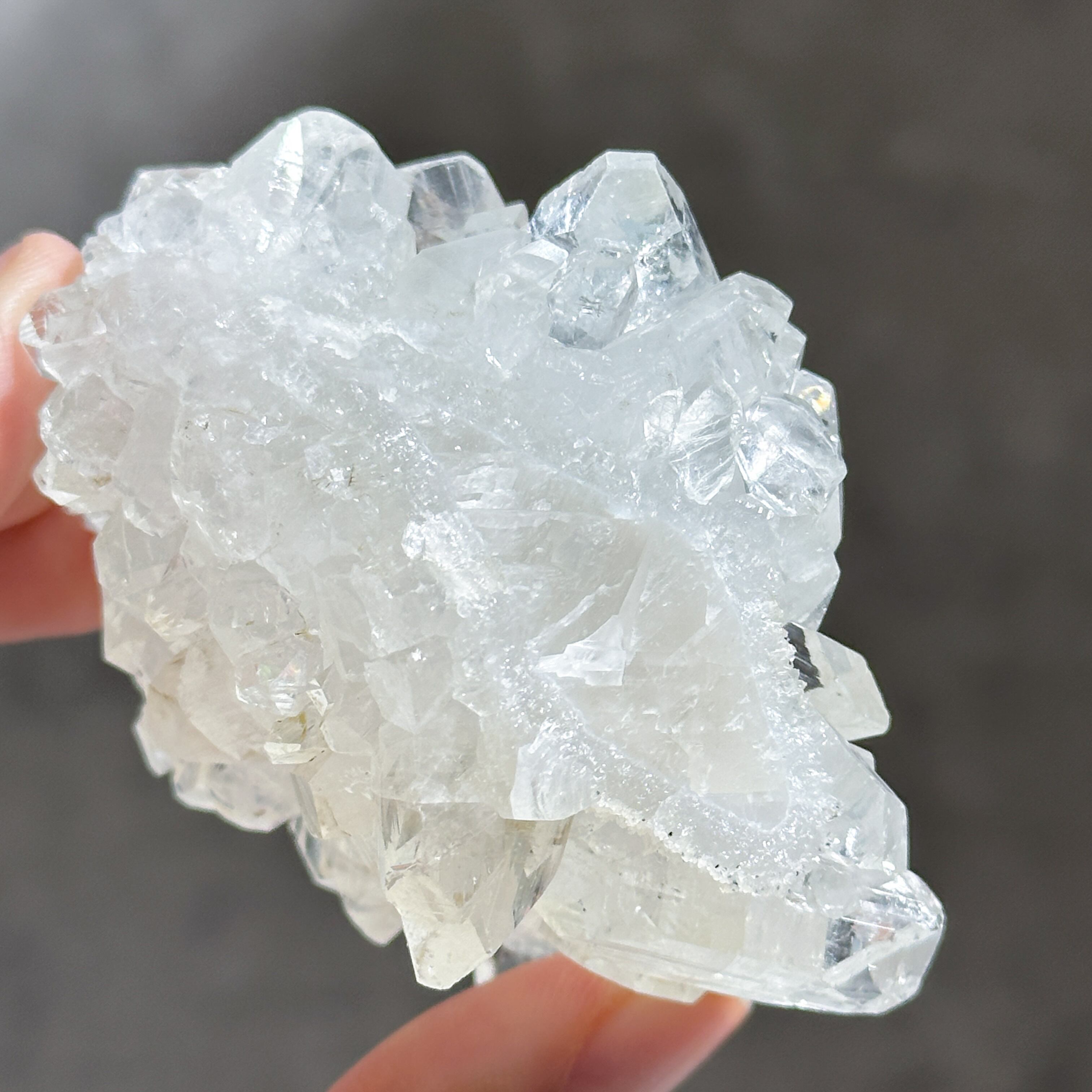 アポフィライト原石 72◇ Apophyllite ◇天然石・鉱物・パワーストーン