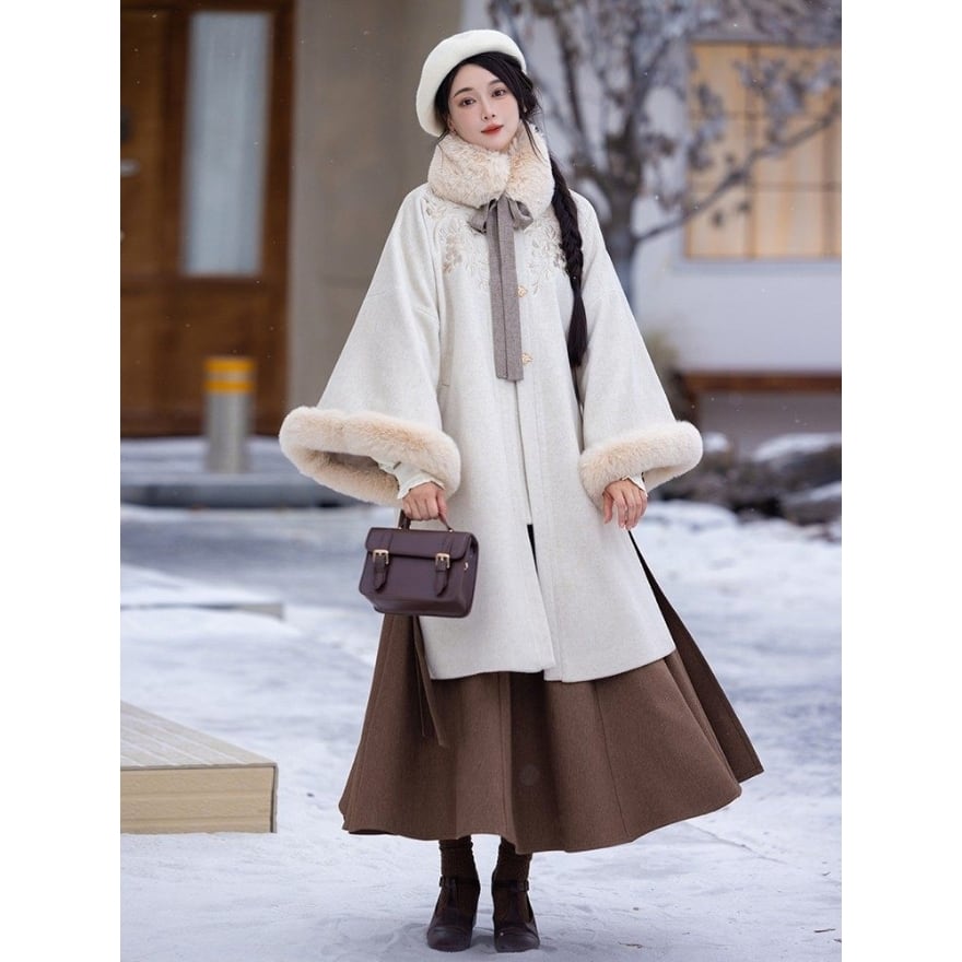 中華風ロリータ 3点セットアップ|防寒と重ね着に悩む冬向け・刺繍コート×プリーツスカート×フェイクファー付け襟