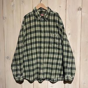 【a.k.a.C.a.k.a vintage】"Levi's" Euro Vintage Loose L/S Check Shirt