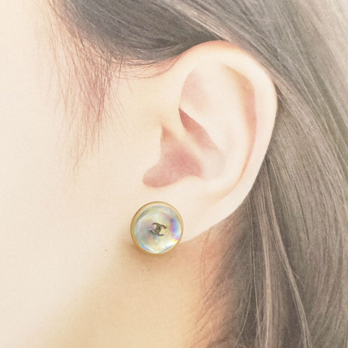 CHANEL シャネル ラウンドピアス ココマーク 00T ホログラム シルバー 