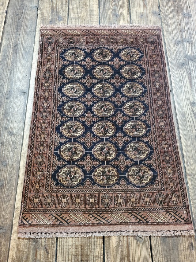【N0.５】トライバルラグ　トルクメン　絨毯クエスト臨時便【No.85】Tribal rug トライバルラグ　