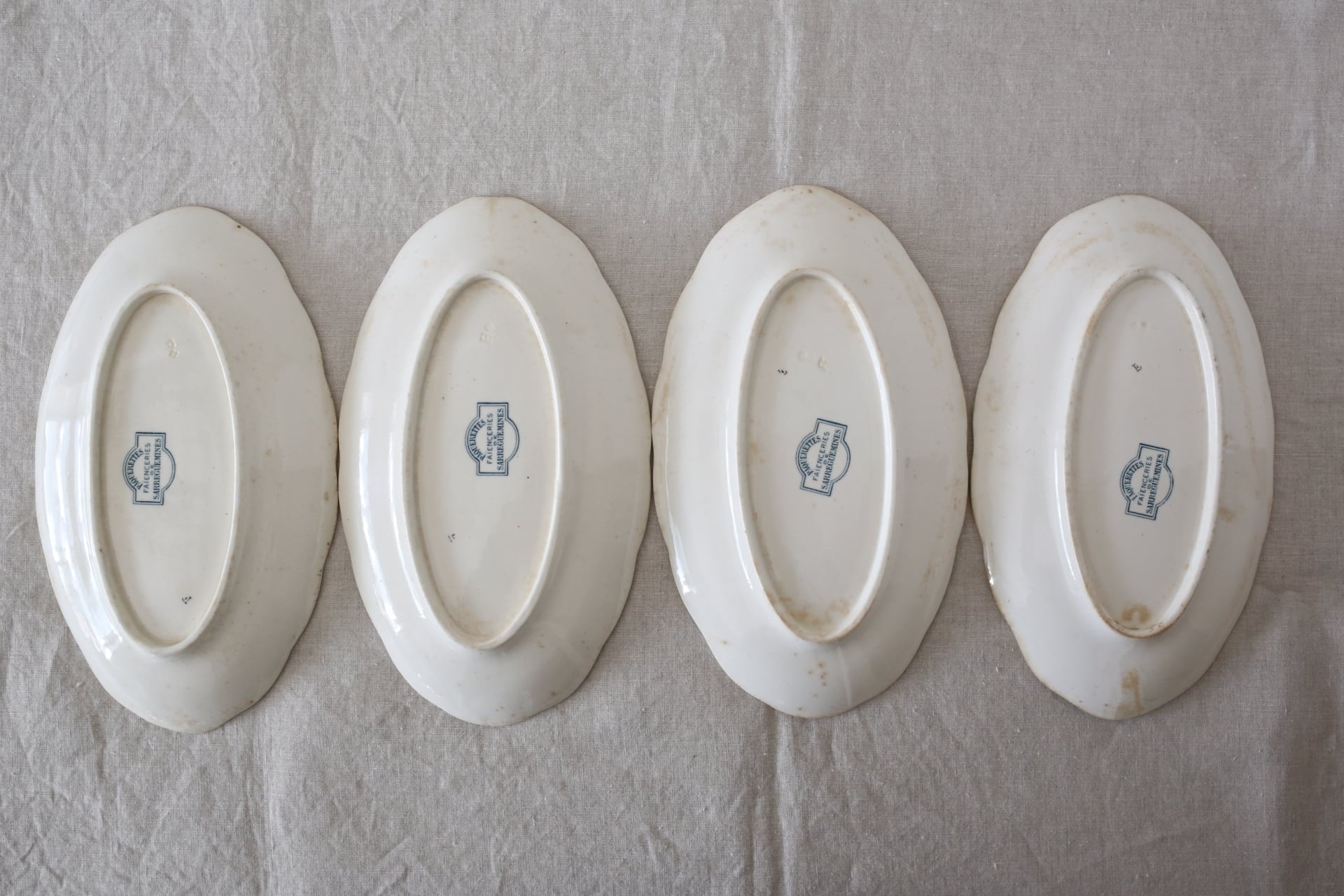 フランス アンティーク SARREGUEMINES サルグミンヌ ラヴィエ オーバル