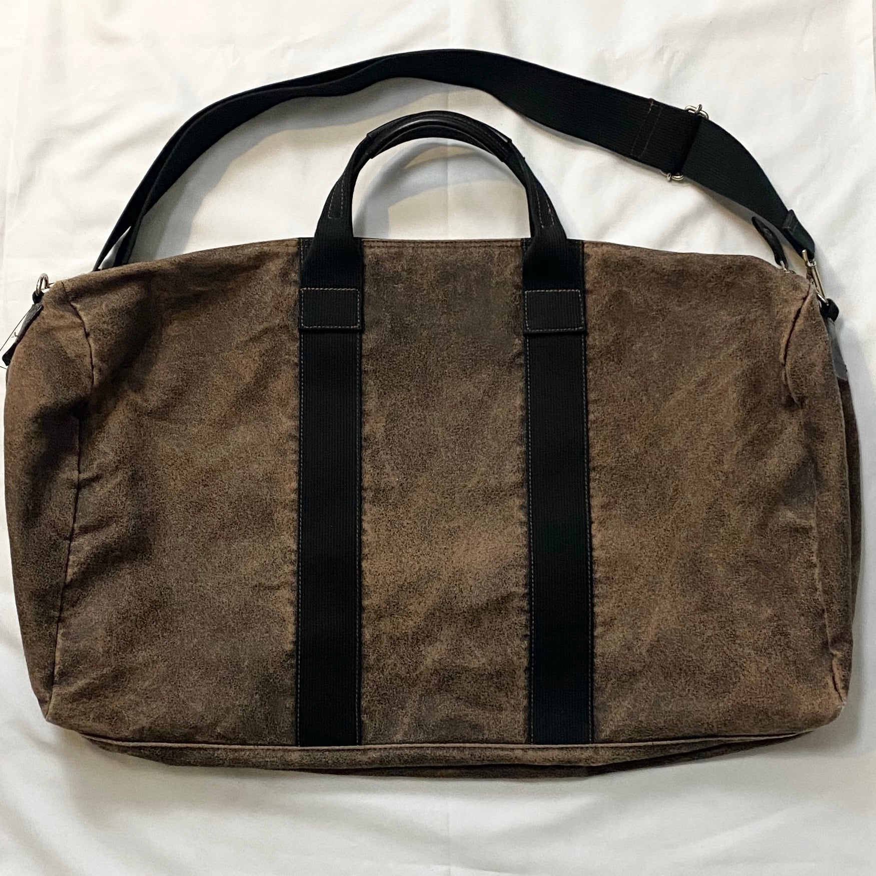 C.P.COMPANY cracked wool boston bag | NOIR ONLINE