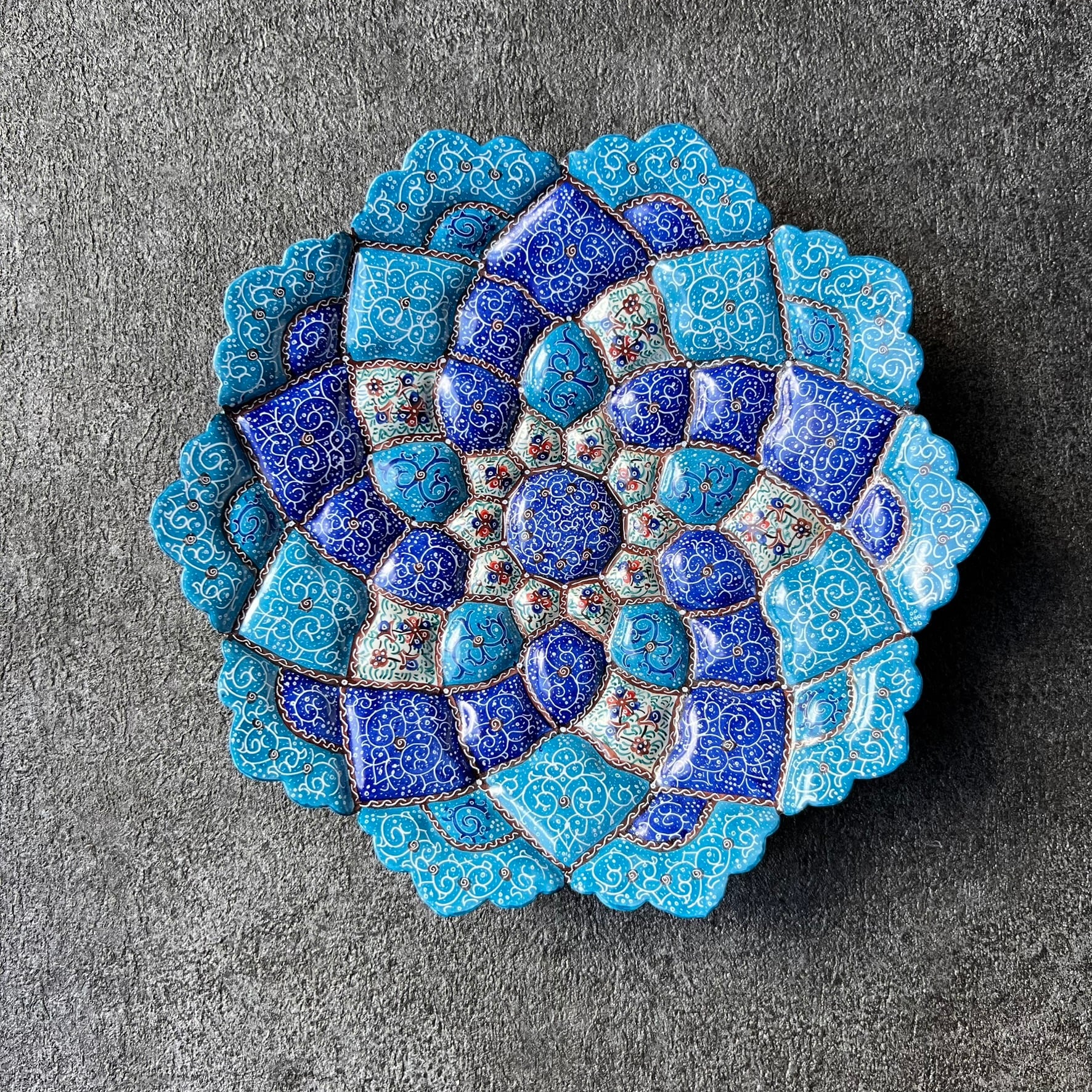 ペルシャの飾り皿(ミーナーカーリー)20cm 壁飾り【MINA KARI 020-015】ミーナカーリー