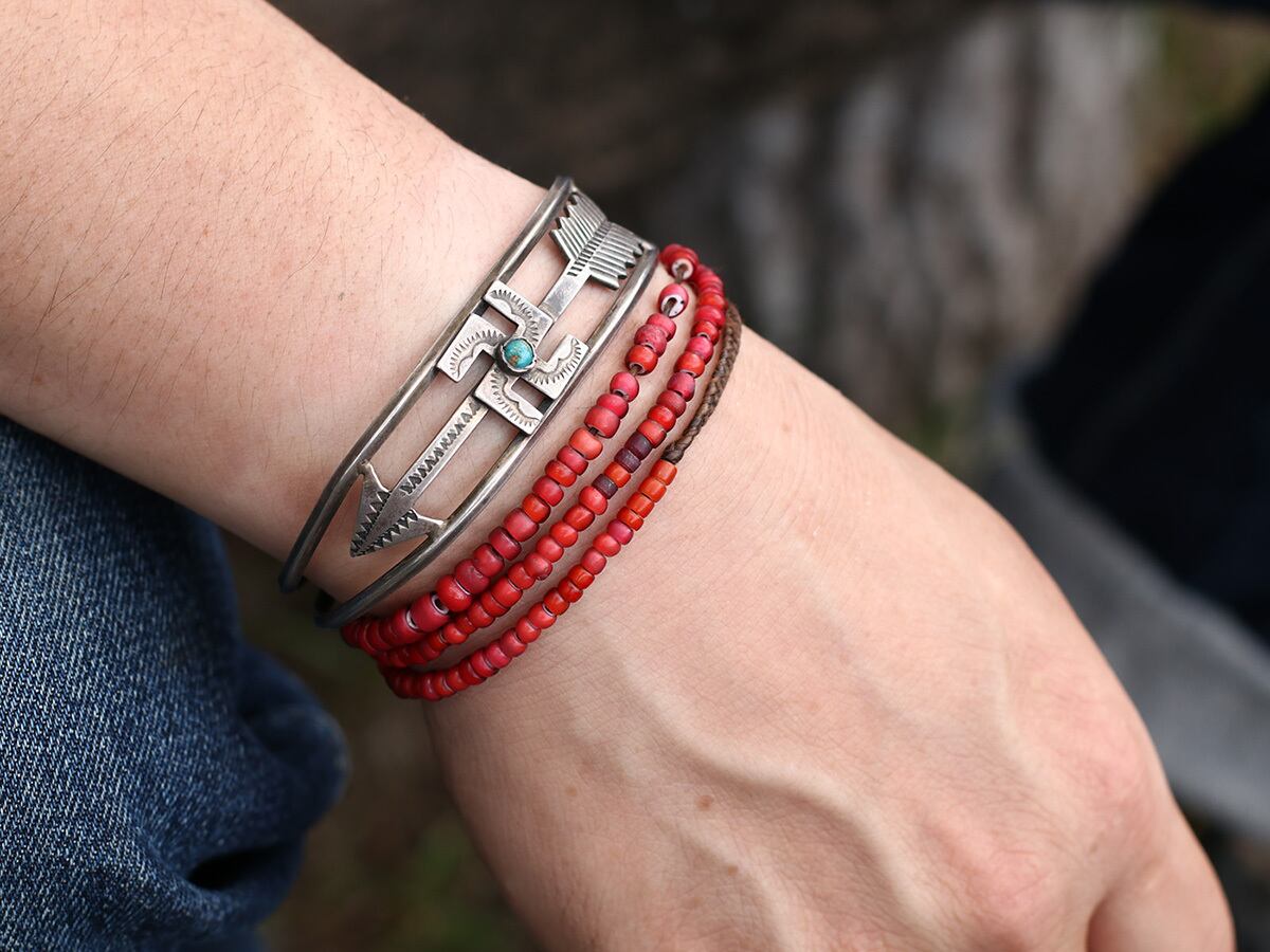 Navajo 1930s スワスティカ バングル シルバー NAVAJO ナバホ 1930's Vintage 卍 ＆ Arrow Coin Silver Bangle
