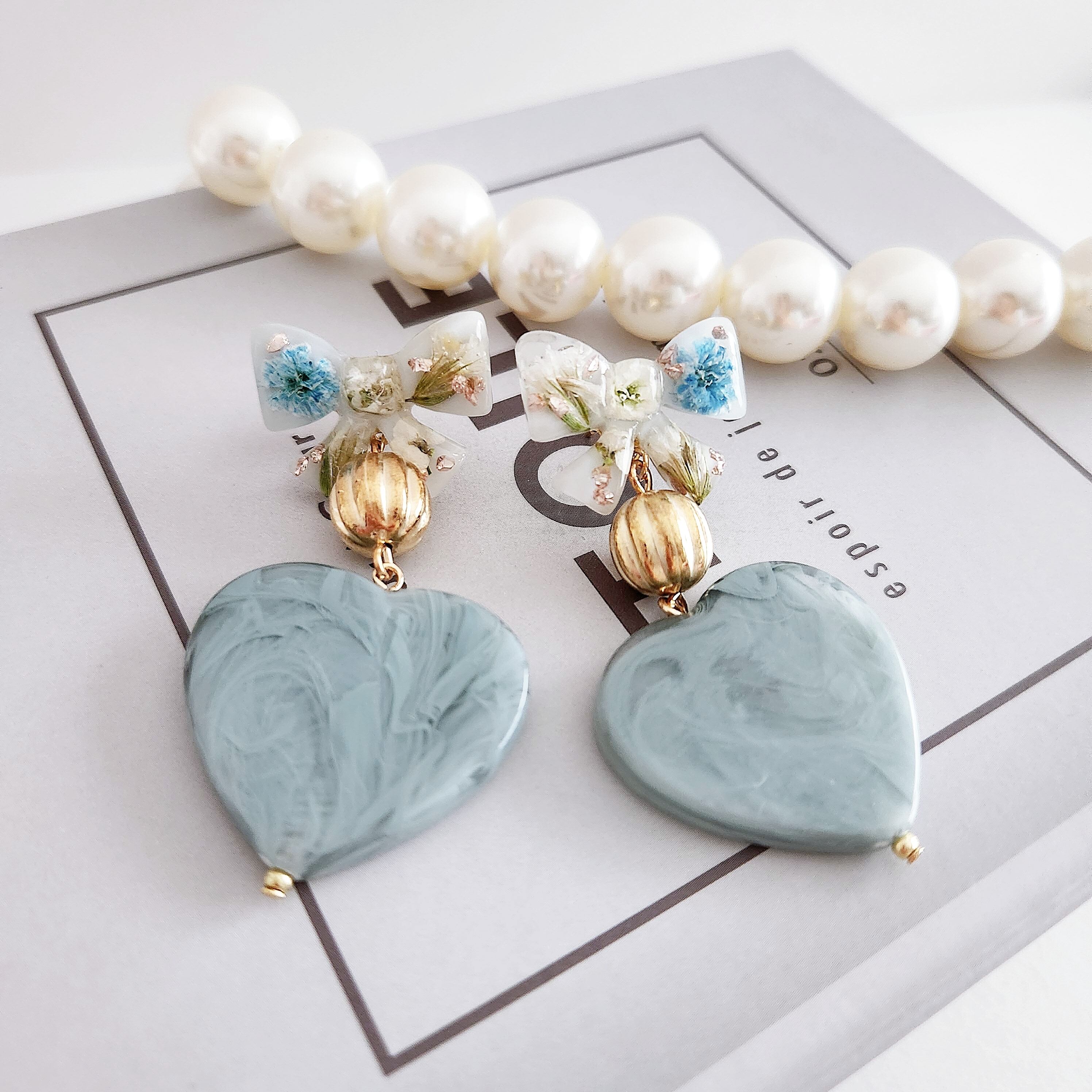 【117】ハートのイヤリング／マーブル模様 117】ハートのイヤリング／マーブル模様