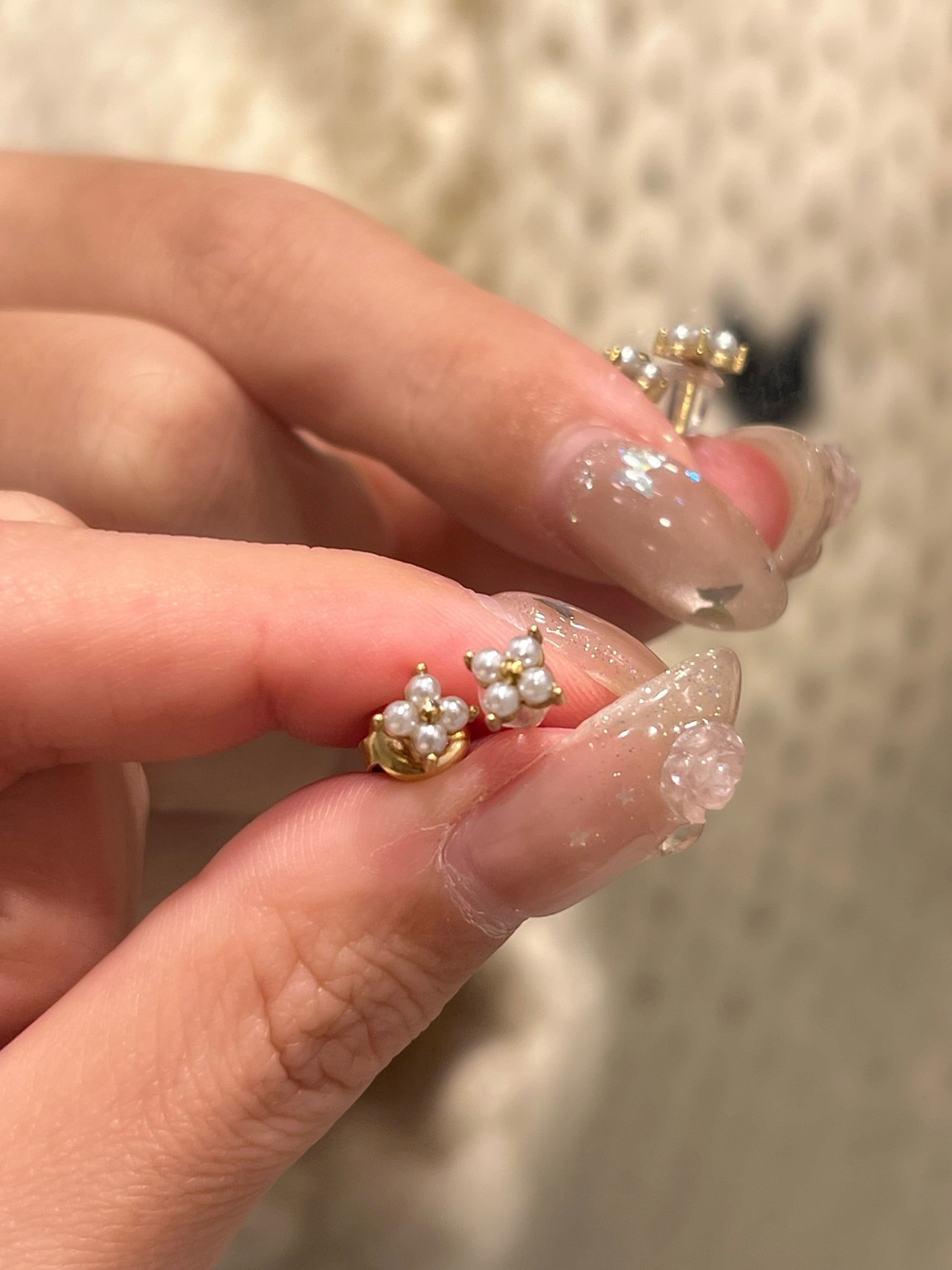 Mini clover pearl pierce