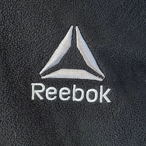 【Reebok】ハーフジップ バックロゴ フリース 刺繍ロゴ XL リーボック アメリカ古着