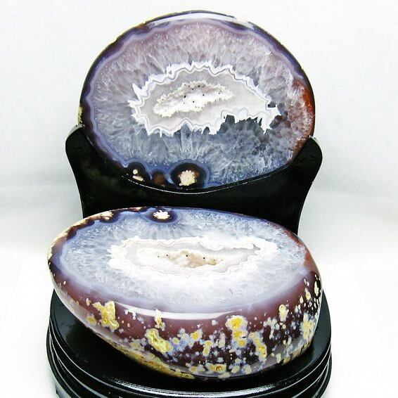 4.7Kg トレジャーメノウ アゲート ジオード 台座付属 一点物 175-1493