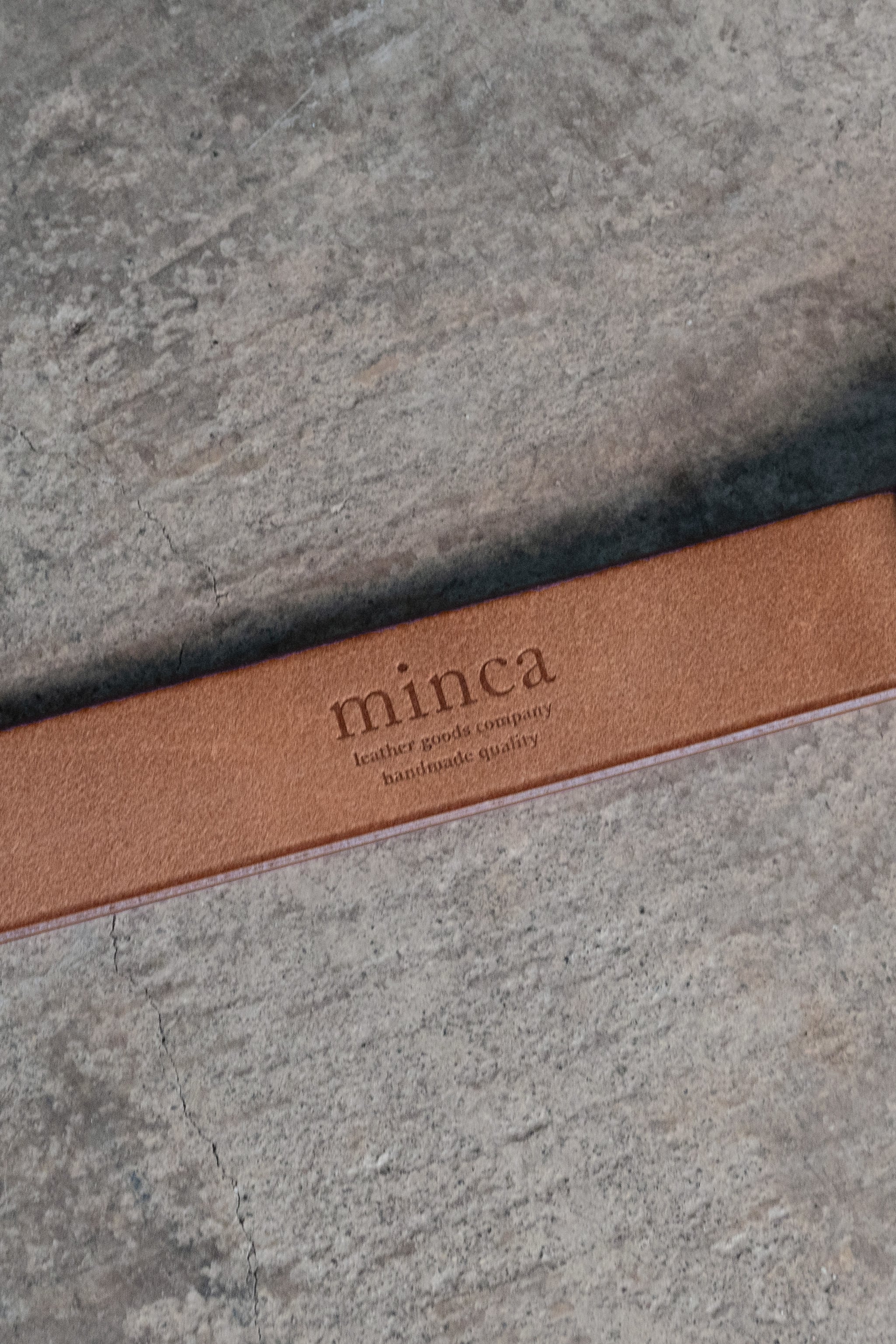 Xmasギフト対象】NAVY / 幅35mm ハーネスレザーベルト 02 / 丘染め