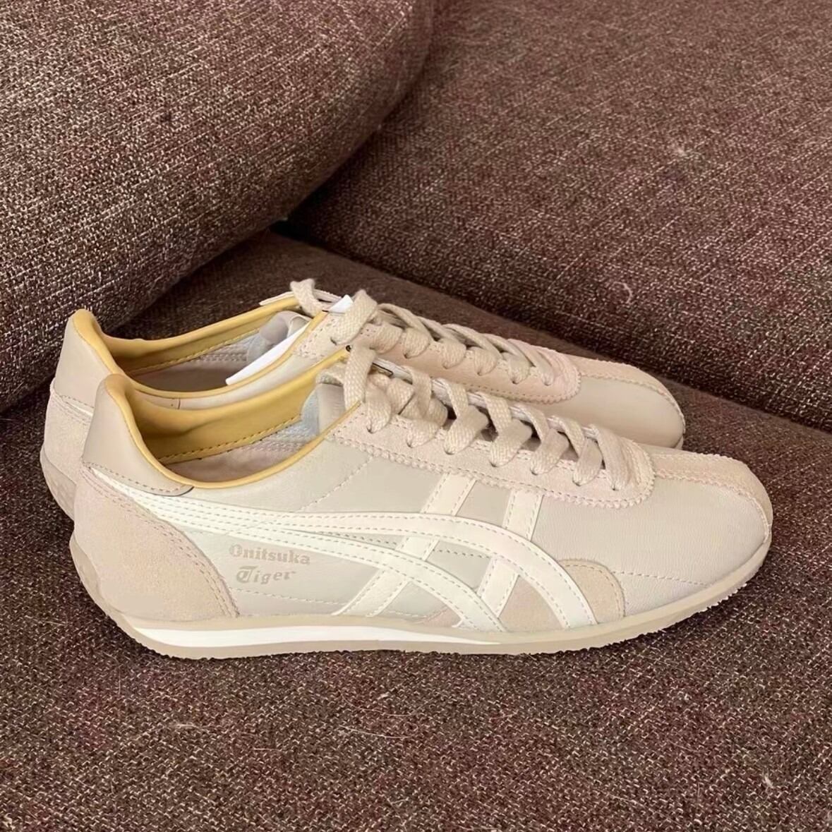 日本未入荷 Onitsuka Tiger オニツカタイガー ランスパーク ベージュ