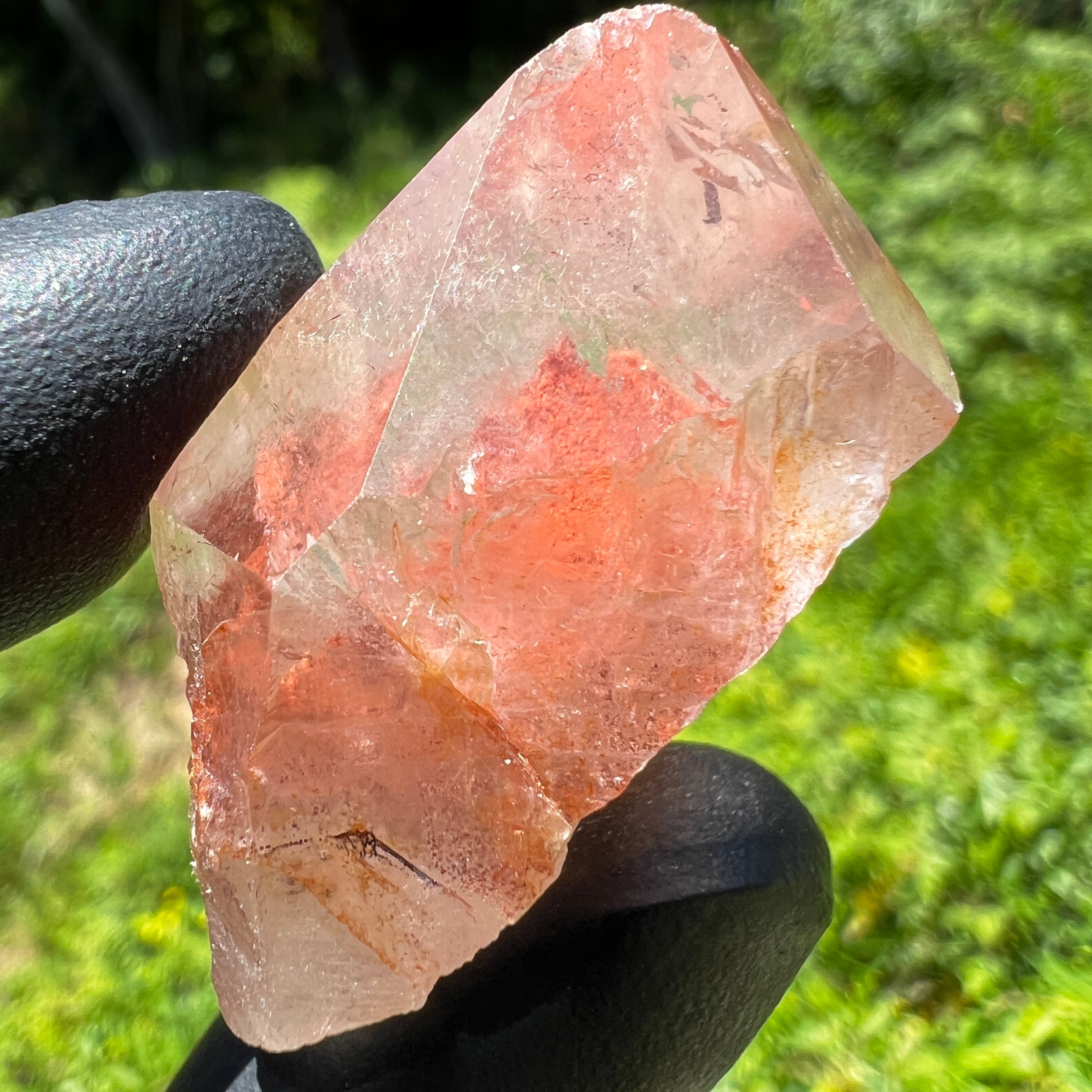 ザンビア産 レッドファントム クォーツ 水晶 | アトリエ セドナ