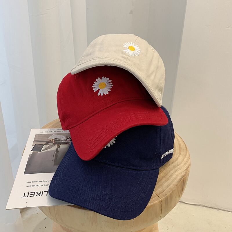 スプリングオータムレッドFlowerデザイン キャップ サマー 帽子 春物 夏物 秋物 フラワーデザイン ブラック・アイド・ピーズ56399335264