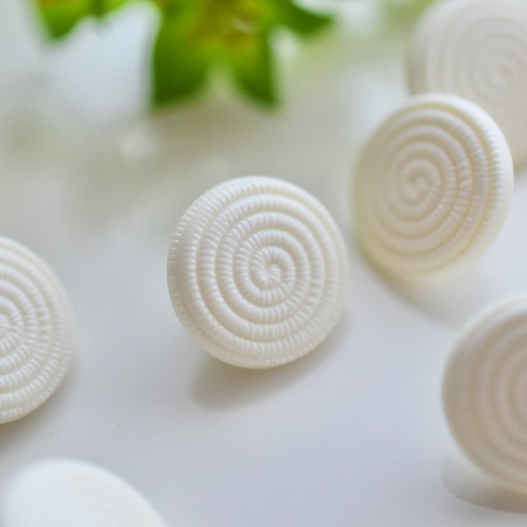 フランス アイボリースパイラル 15.5㎜