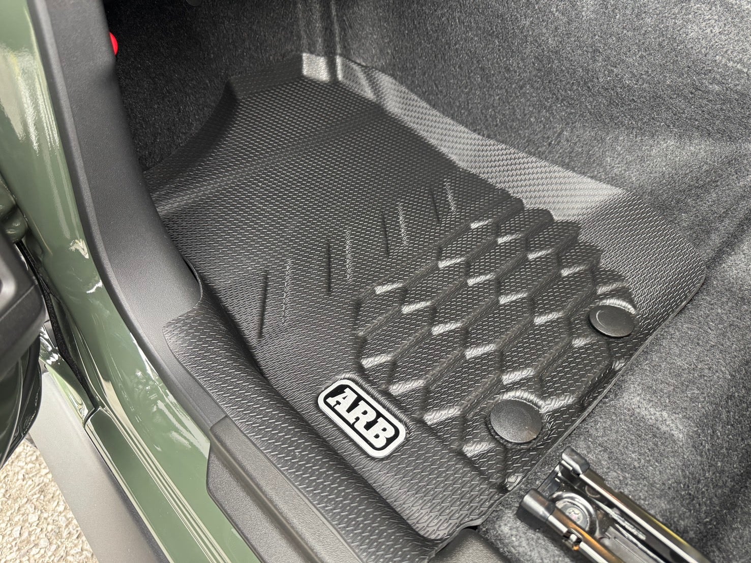 ARB スズキジムニーノマド JC74 MT専用 ARBフロアマット | FD-camp