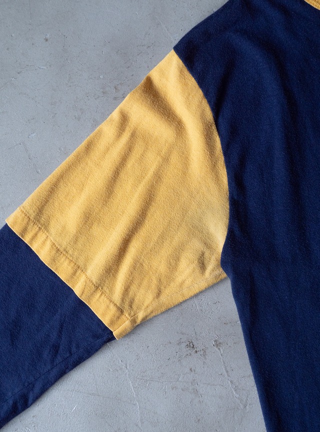 "Track & Court" 1980s Bicolor quarter sleeve tee