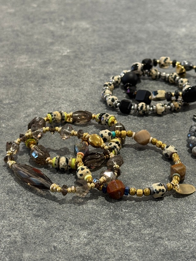 stone mix design rubber bracelet