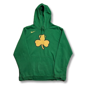 Boston Celtics Logo Printed Hoodie. NIKE