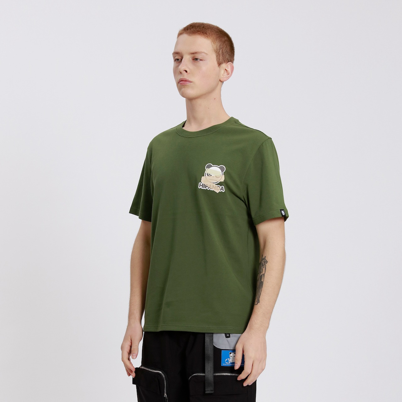 【HIPANDA ハイパンダ】メンズ ワンポイント Tシャツ MEN'S  PANDA PRINT SHORT SLEEVED T-SHIRT / WHITE・BLACK・GREEN