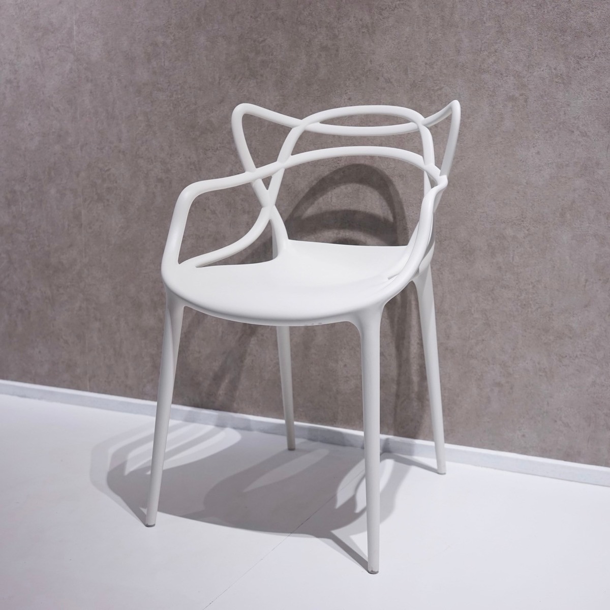Kartell カルテル 白 フィリップ スタルク アームチェア ダイニング ふと