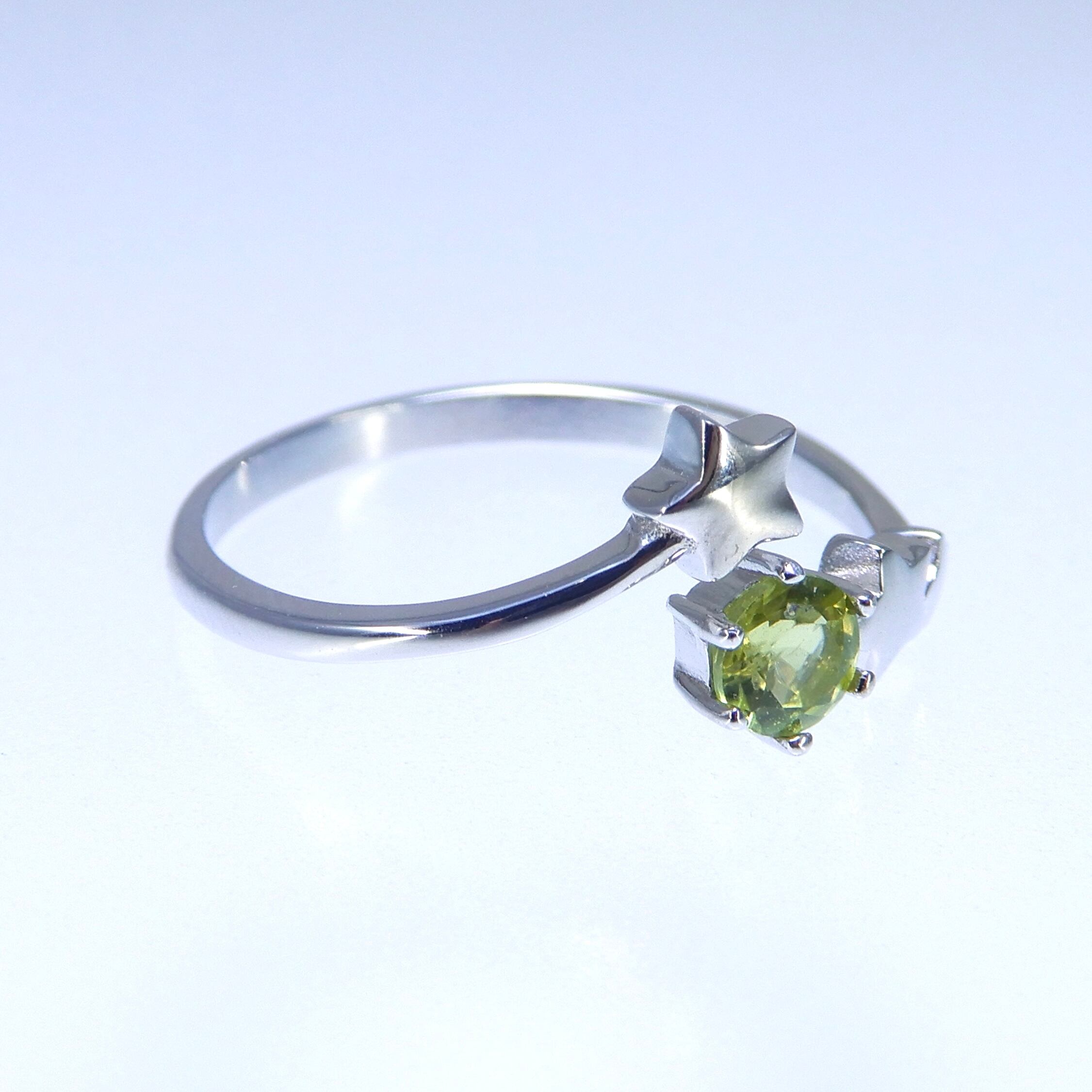 ♦︎ペリドット♦︎WGカラー